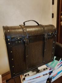 valigetta in legno e pelle