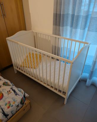 lettino bimbo Ikea 