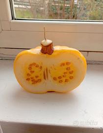 candela a forma di zucca 