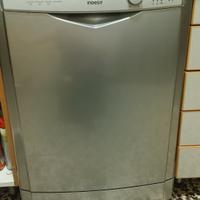 Lavastoviglie INDESIT