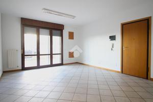 3 LOCALI A CESENA