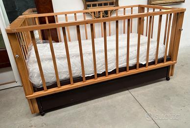 Letto lettino bebè sponde regolabili e materasso