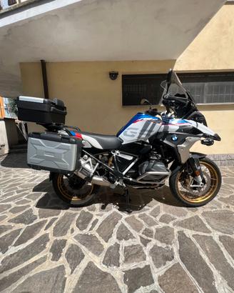 BMW R1250 GS HP in perfette condizioni