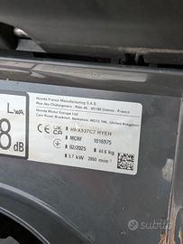 Rasaerba Honda HRX537.