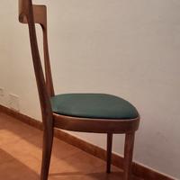 due sedie vintage 