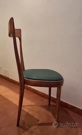 due sedie vintage 