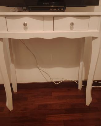 Como legno bianco con cassettini.