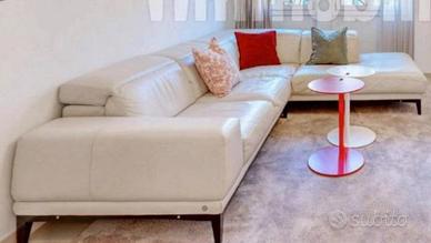 Divano pelle Natuzzi bianco