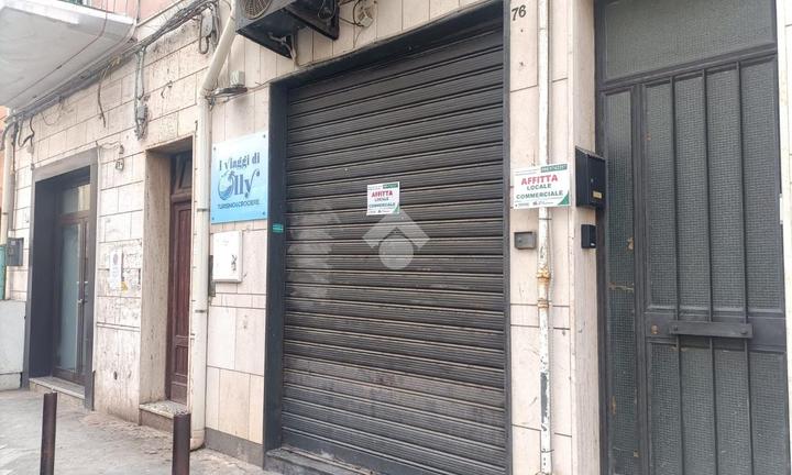 NEGOZIO A MOLA DI BARI
