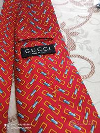 cravatta Gucci