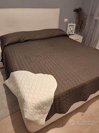 Copriletto leggero double face grigio/bianco