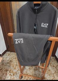 tuta Armani xl