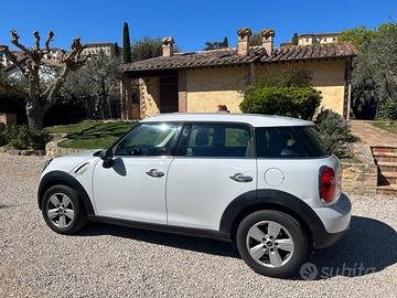 MINI Countryman ONE D
