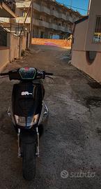 Aprilia SR replica