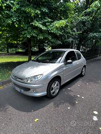 Peugeot 206 GPL