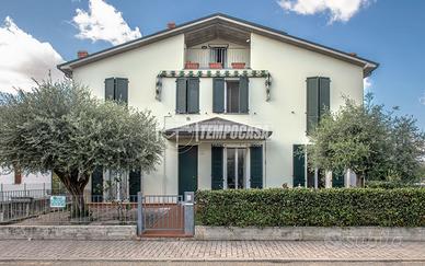 Ingresso indipendente con giardino privato