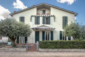 Ingresso indipendente con giardino privato