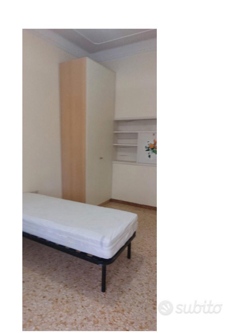Ampio Appartamento Via Napoli/Via Ancona - Vista 3