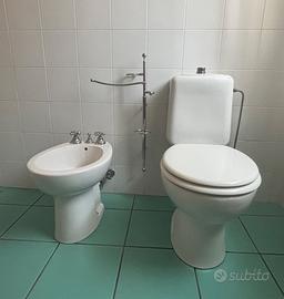 Coppia sanitari