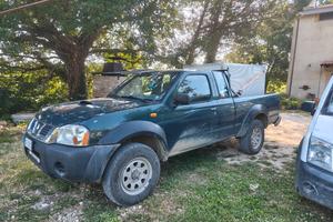 Nissan navara 