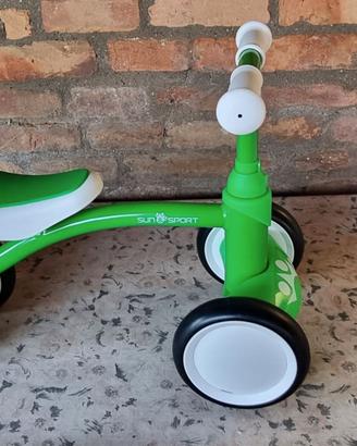 Mini walker per bambini da 18 mesi in su