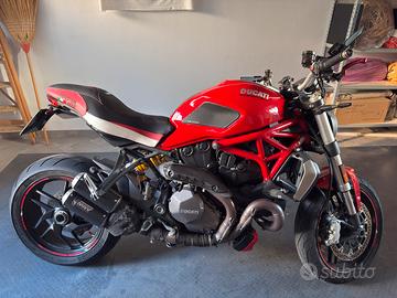 Ducati Monster 1200