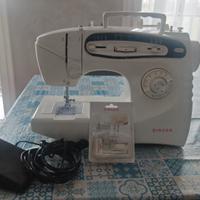 MACCHINA DA CUCIRE SINGER