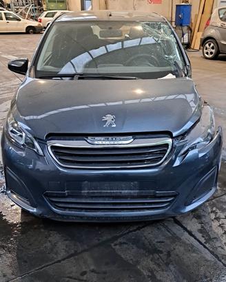 PEUGEOT 108 2015 SOLO PER RICAMBI