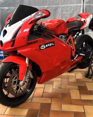 DUCATI 749
