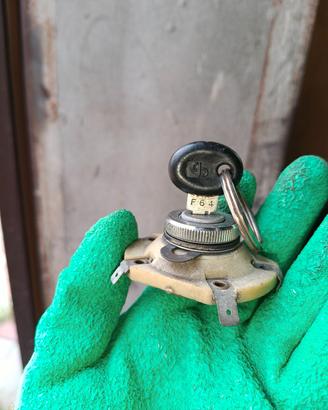blocchetto chiave grabor vespa piaggio et3 125 pri