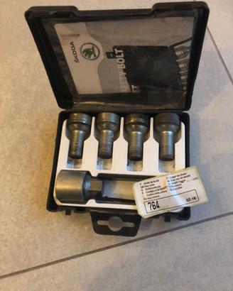 Viti antifurto ruota Skoda Dimensioni M4X15X17 rif