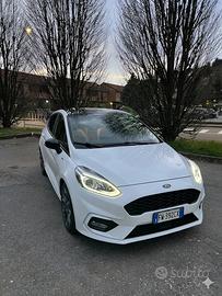 FORD FIESTA ST-LINE