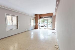 LOCALE COMMERCIALE IN VIA SIMONE FORMENTINI, 36 SA