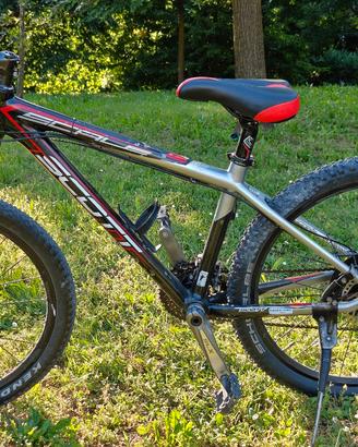 SCOTT SCALE S
