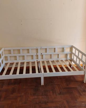 Divano letto bianco