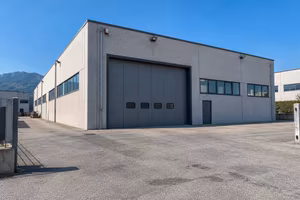 Capannone artigianale/ industriale