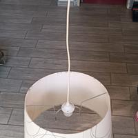 Lampadario con paralume per camera