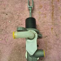 CILINDRO POMPA FRIZIONE NISSAN NAVARA - PATHFINDE