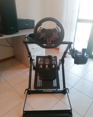 Postazione per Simulazione Racing