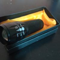 MINI TORCIA LED CREE SUPER LUMINOSA