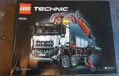 Lego Technic 42043 come nuovo