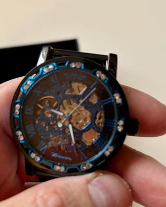 orologio completamente automatico