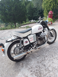 Moto GUZZI V7 SPECIAL