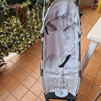 Passeggino richiudibile tipo yoyo