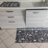 cucina lineare 2,72 con elettrodomestici forno lav