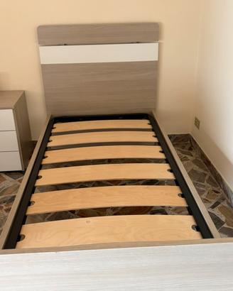 Letto singoko moderno come nuovo