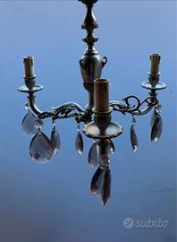 Lampadario vintage in ottone e gocce di vetro