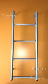 Scaletta in ferro per cameretta bambini