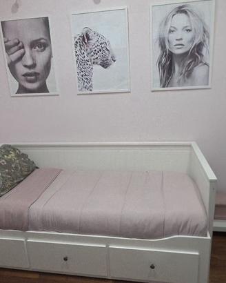 Cameretta IKEA completa letto scrivania librerie