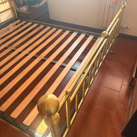 Letto in ottone